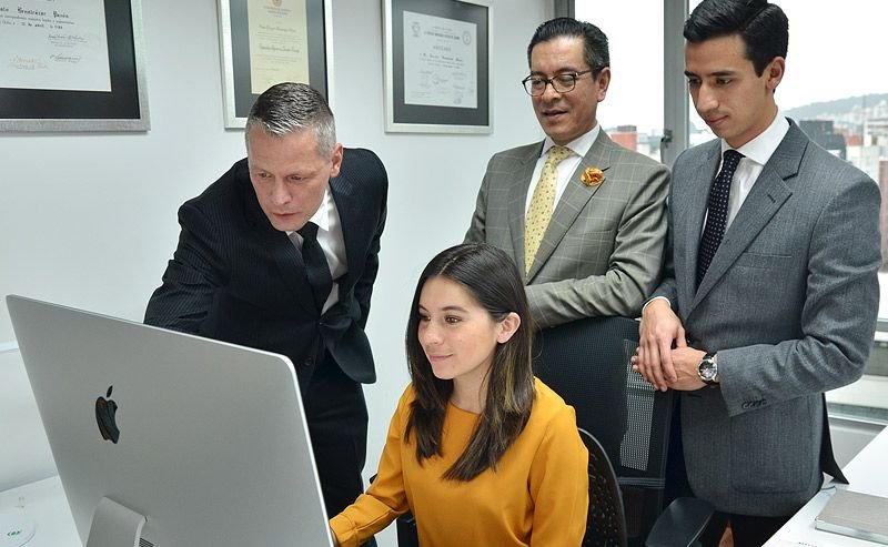 Historia de mooncities.com